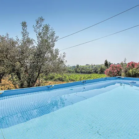 2 Bedroom Gorgeous In Holiday home Visan
